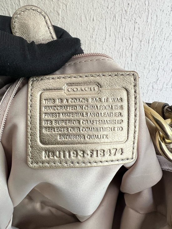 Coach Penelope Optic Signature Carryall - Picture 10 of 12